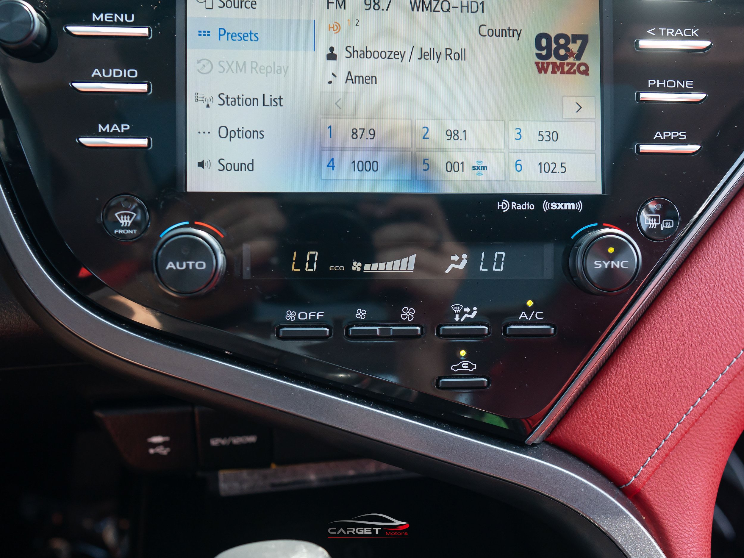 Used 2019 Toyota Camry XSE w/ Carpet Mat Package FWD image 32