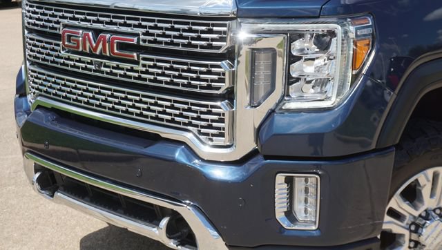 Certified 2021 GMC Sierra 3500 Denali w/ Denali Ultimate Package AWD/4WD image 3