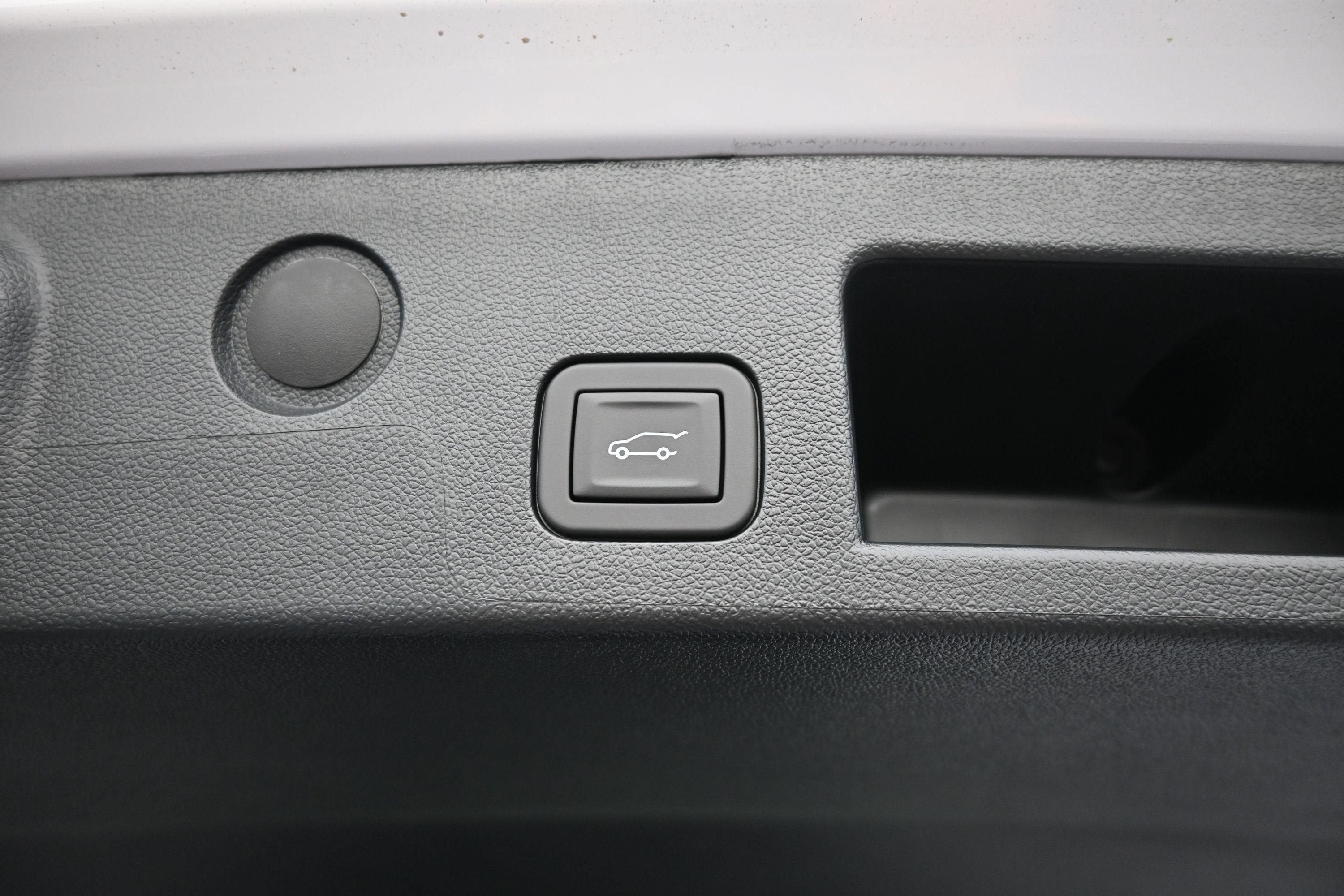 New 2027 Chevrolet Equinox LT w/ Convenience Package II FWD image 32