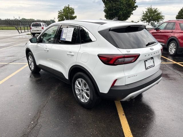 Used 2023 Ford Escape Active w/ Tech Pack #1 AWD/4WD image 13