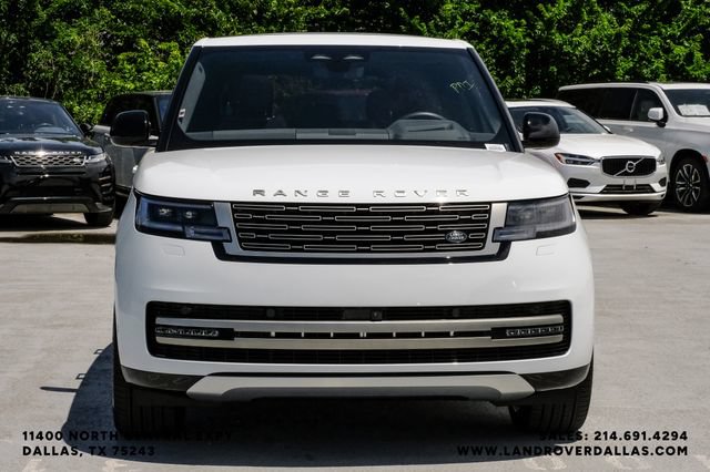 New 2026 Land Rover Range Rover SE AWD/4WD image 3