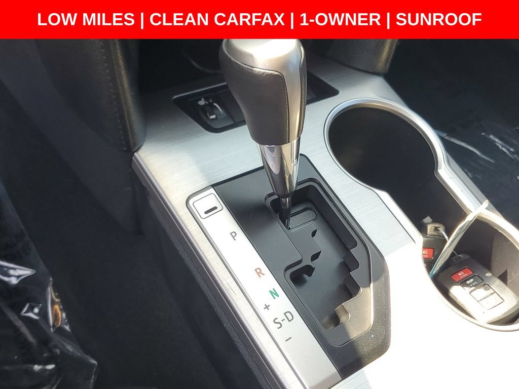 Used 2013 Toyota Camry SE w/ Leather Pkg FWD image 30