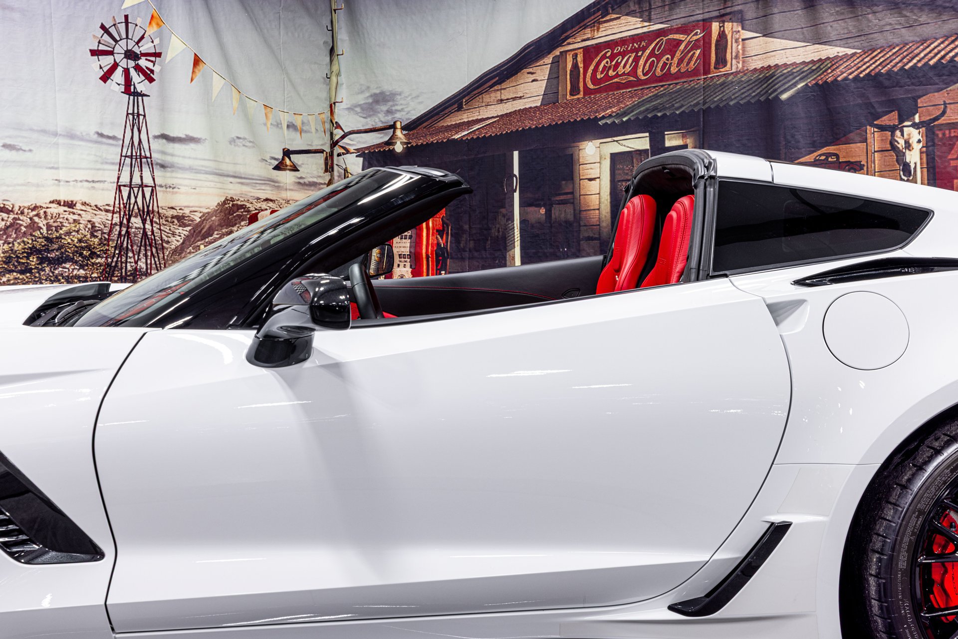 Used 2016 Chevrolet Corvette Z06 w/ 3LZ Preferred Equipment Group RWD image 10