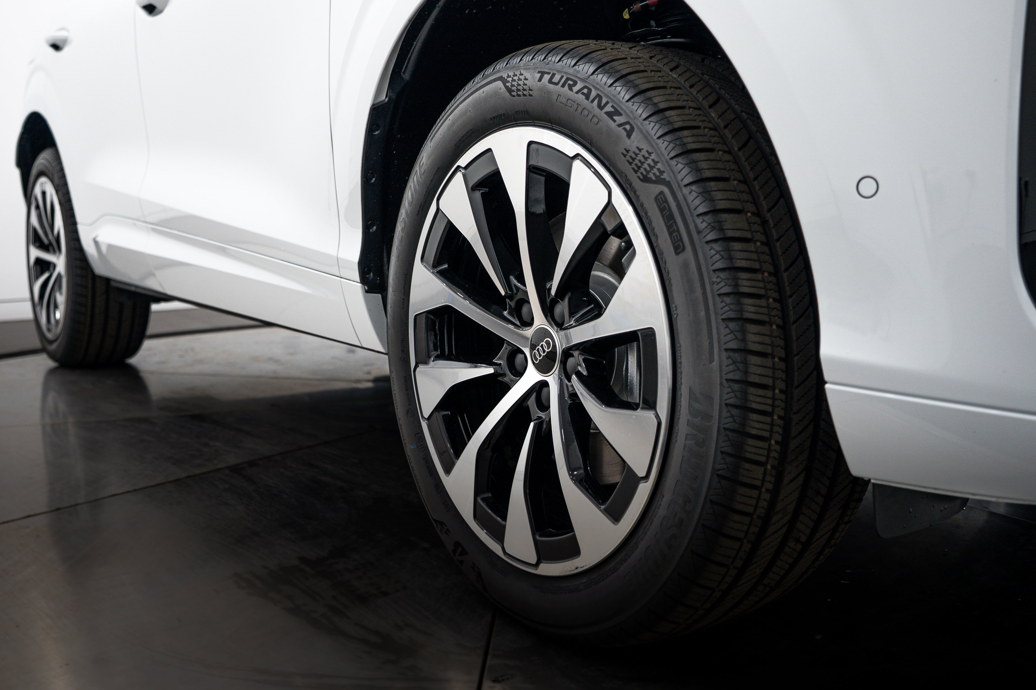 New 2026 Audi Q3 quattro 2.0T AWD/4WD image 21