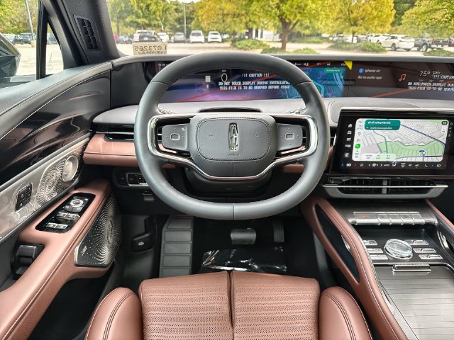 New 2026 Lincoln Nautilus Reserve AWD/4WD image 14