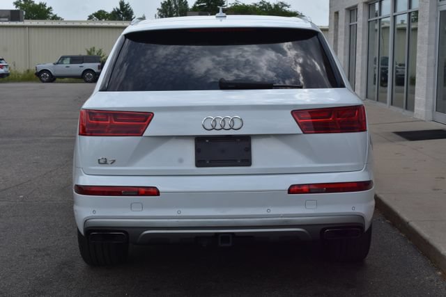Used 2019 Audi Q7 3.0T Premium Plus w/ Premium Plus Package AWD/4WD image 12