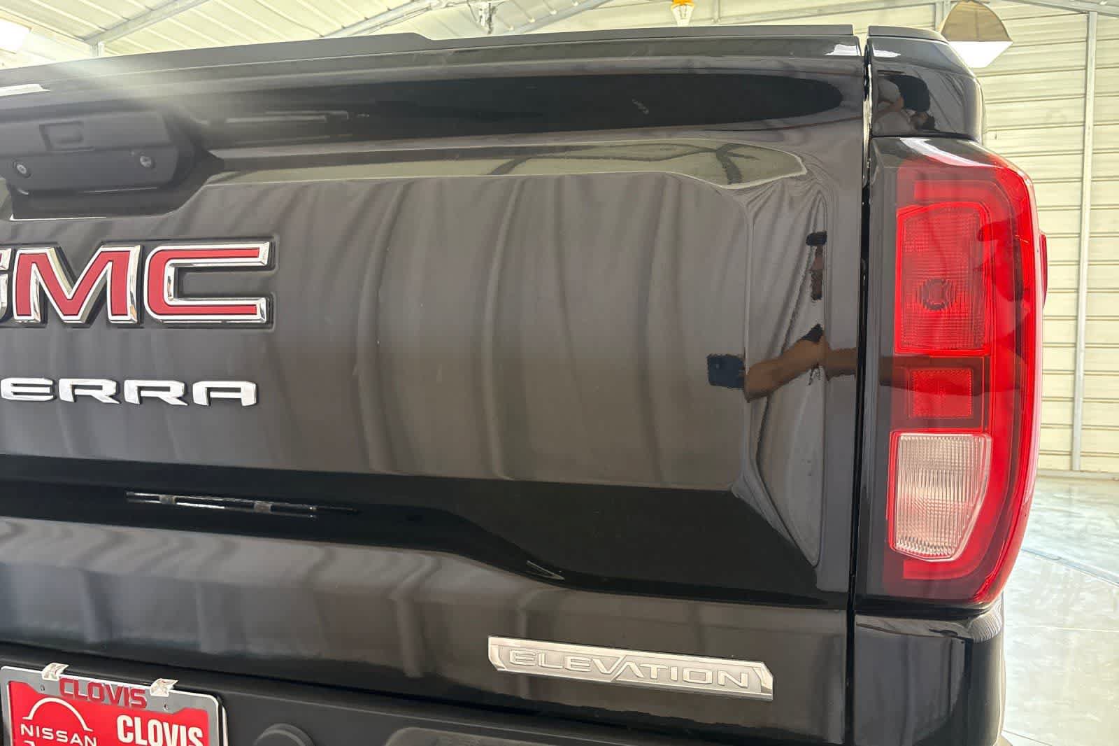 Used 2019 GMC Sierra 1500 Elevation w/ Elevation Value Package RWD image 13