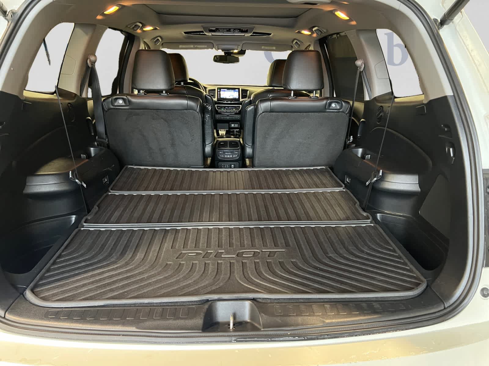 Used 2016 Honda Pilot Elite image 7