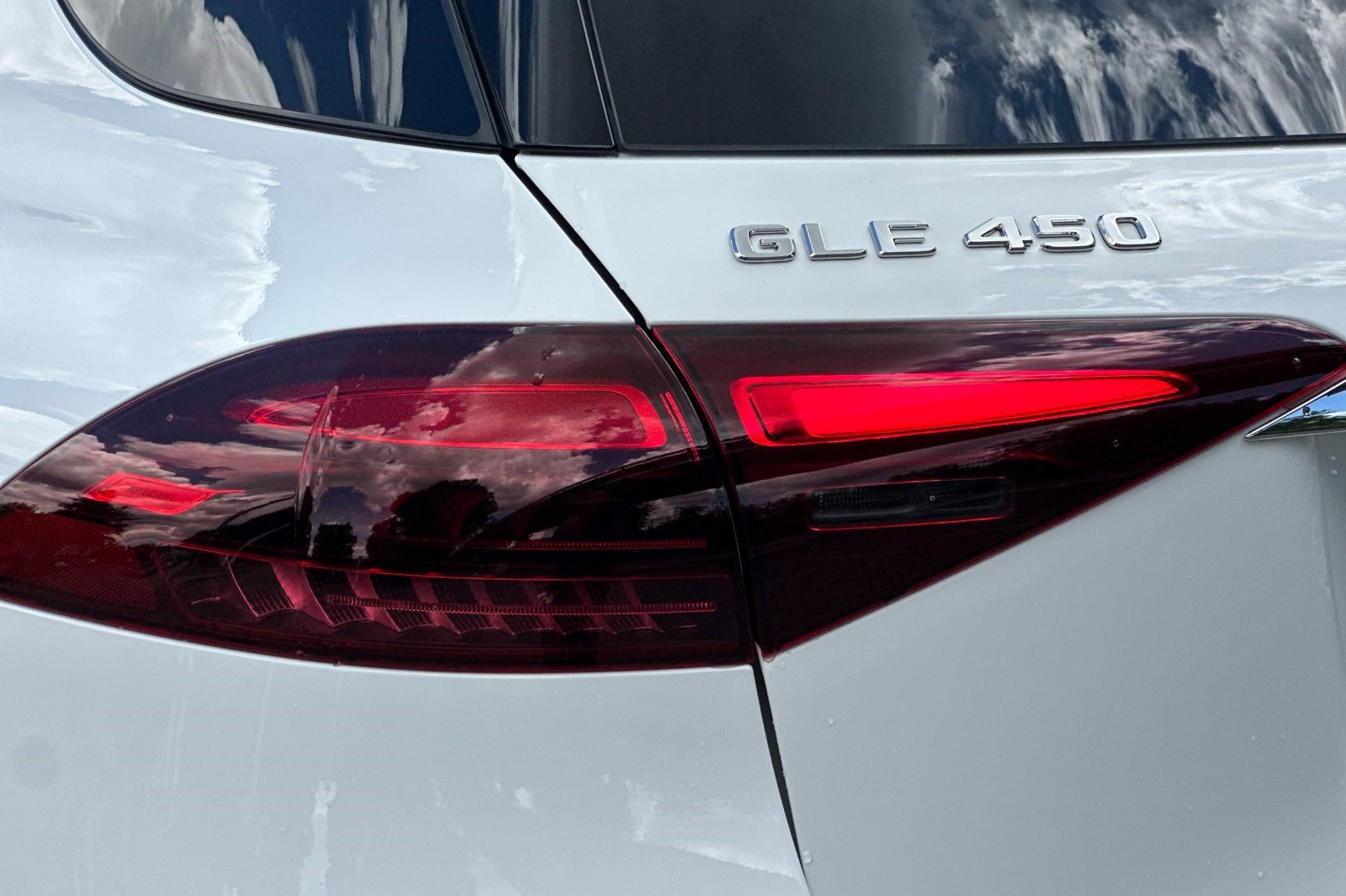 New 2026 Mercedes-Benz GLE 450 4MATIC image 13