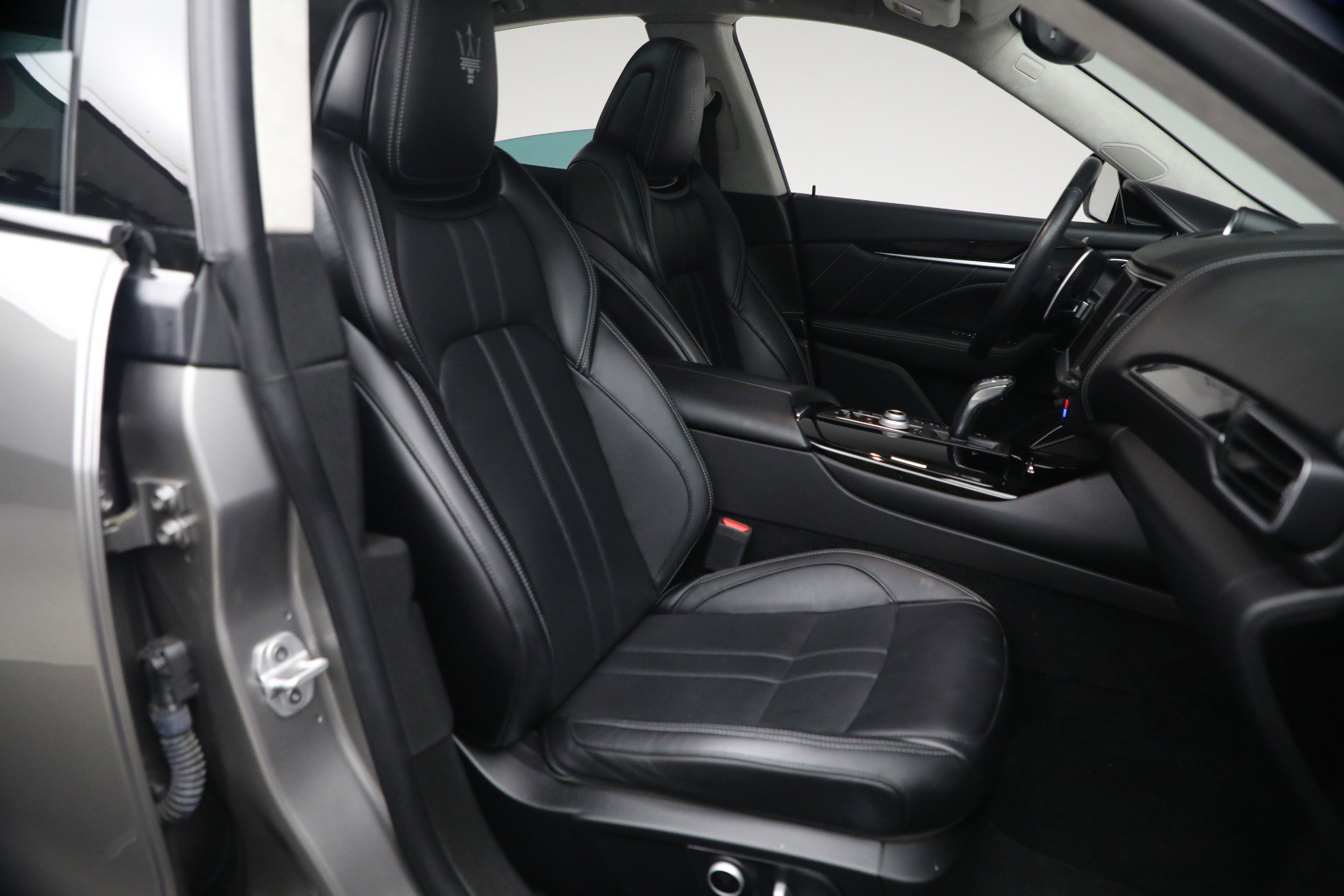 Certified 2022 Maserati Levante Modena AWD/4WD image 17