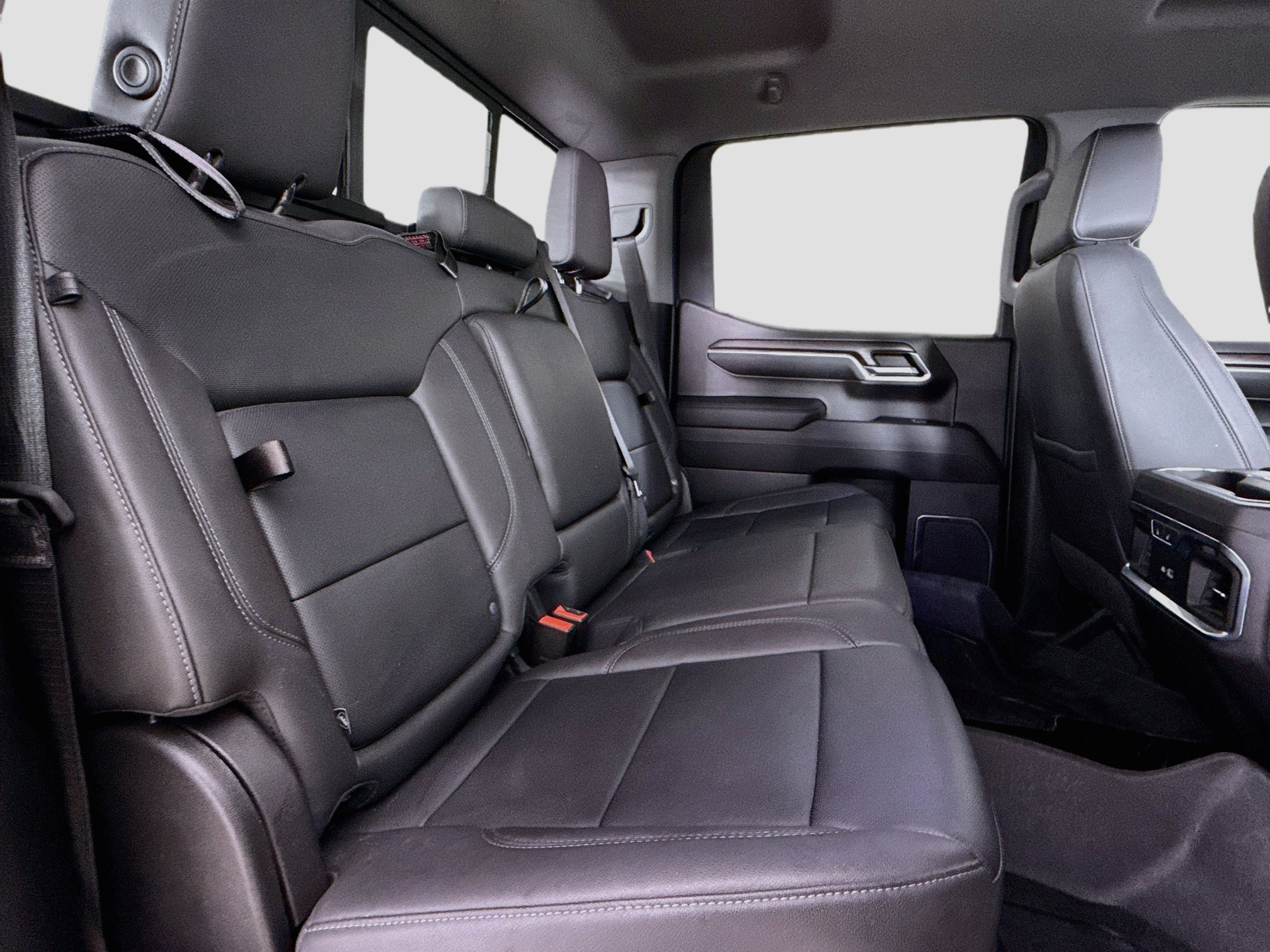 Used 2023 GMC Sierra 1500 SLT w/ SLT Premium Plus Package AWD/4WD image 29