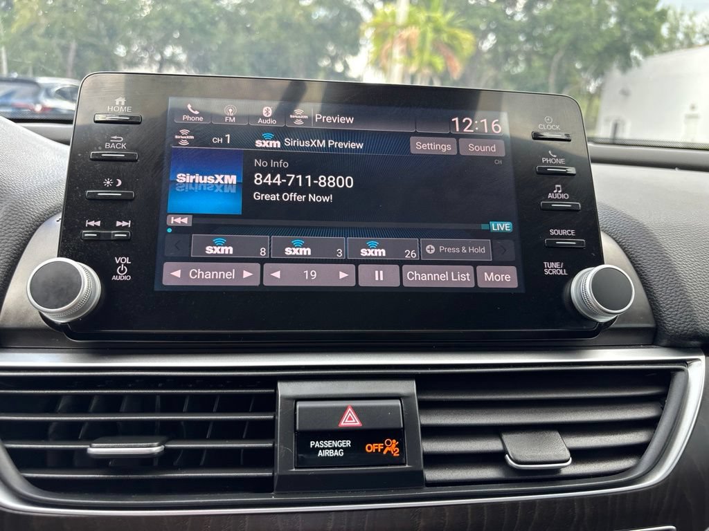 Used 2018 Honda Accord EX image 31
