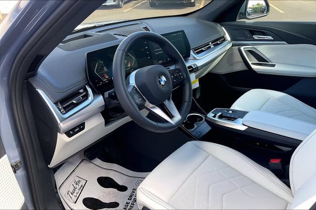New 2026 BMW X1 xDrive28i w/ Technology Package AWD/4WD image 8