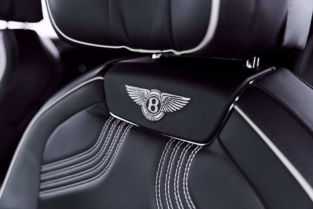 Used 2023 Bentley Flying Spur S V8 AWD/4WD image 53