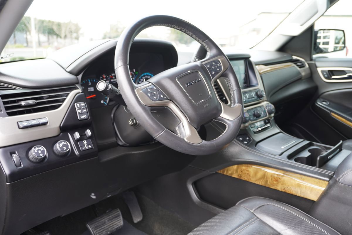 Used 2017 GMC Yukon Denali w/ Open Road Package image 26