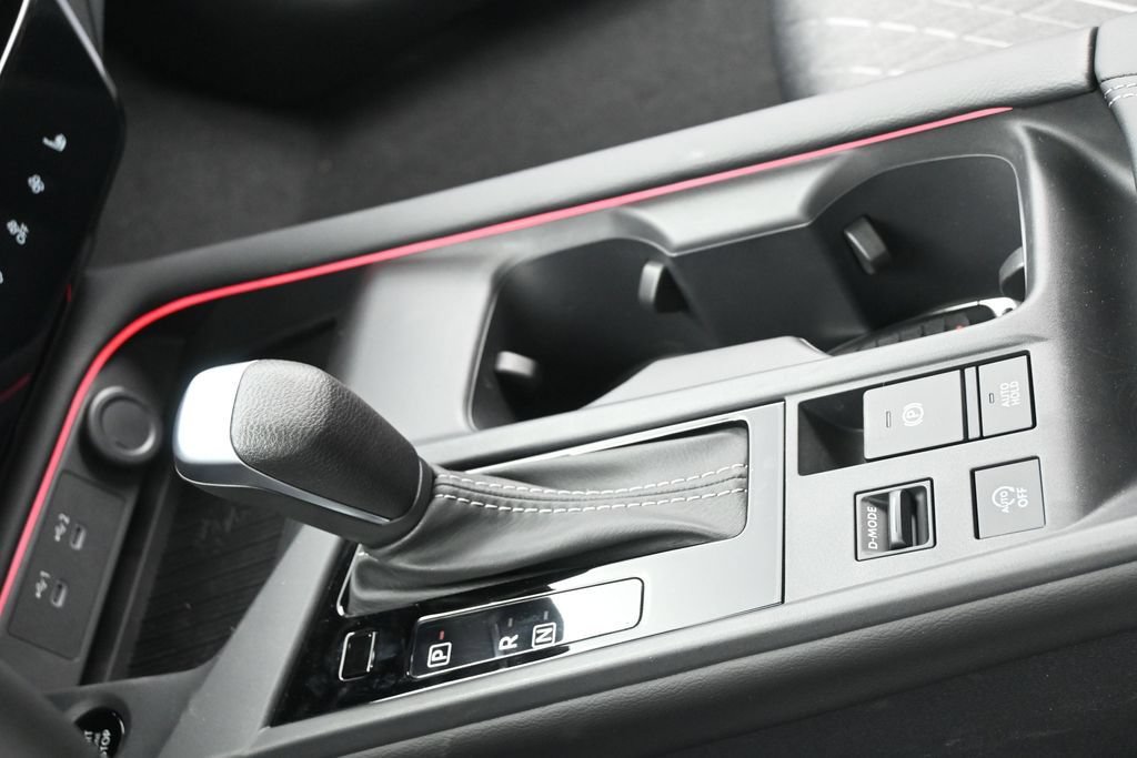 New 2026 Nissan Sentra SV w/ SV Convenience Package FWD image 20