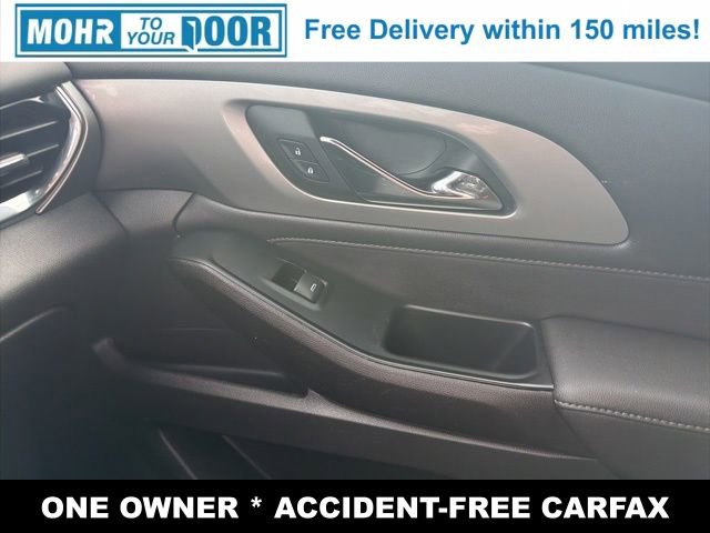 Used 2023 Chevrolet Traverse LT image 26