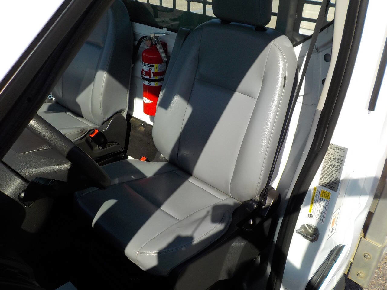 Used 2018 Ford Transit 250 138 image 15