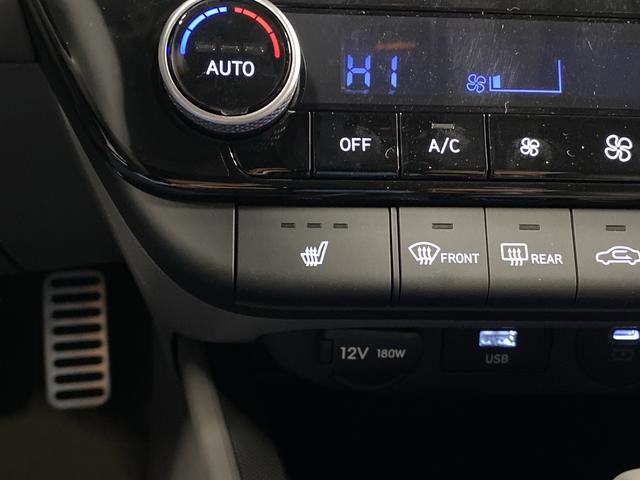 New 2026 Hyundai Elantra SEL Sport Premium FWD image 8