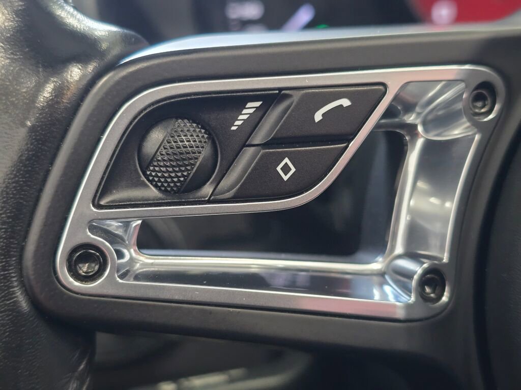 Certified 2021 Porsche 718 Boxster GTS image 39