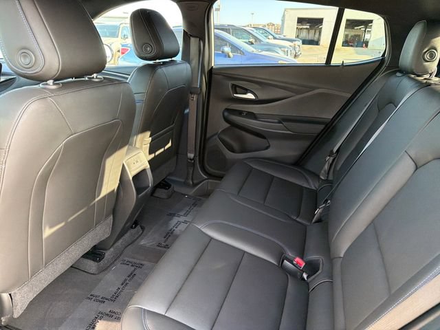 Used 2026 Buick Envista Sport Touring w/ Convenience I Package FWD image 21