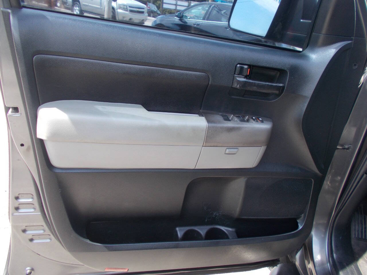 Used 2011 Toyota Tundra 2WD Double Cab w/ Tow Pkg image 14