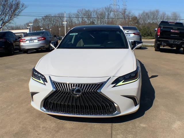 Certified 2021 Lexus ES 350 Ultra Luxury image 3