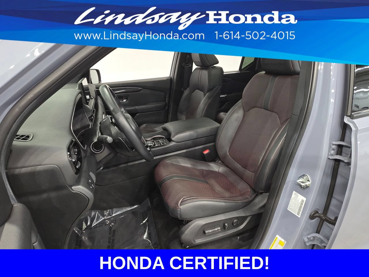Certified 2025 Honda Pilot Black Edition image 13