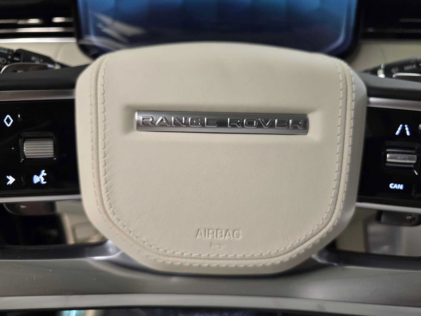 New 2026 Land Rover Range Rover SE AWD/4WD image 24