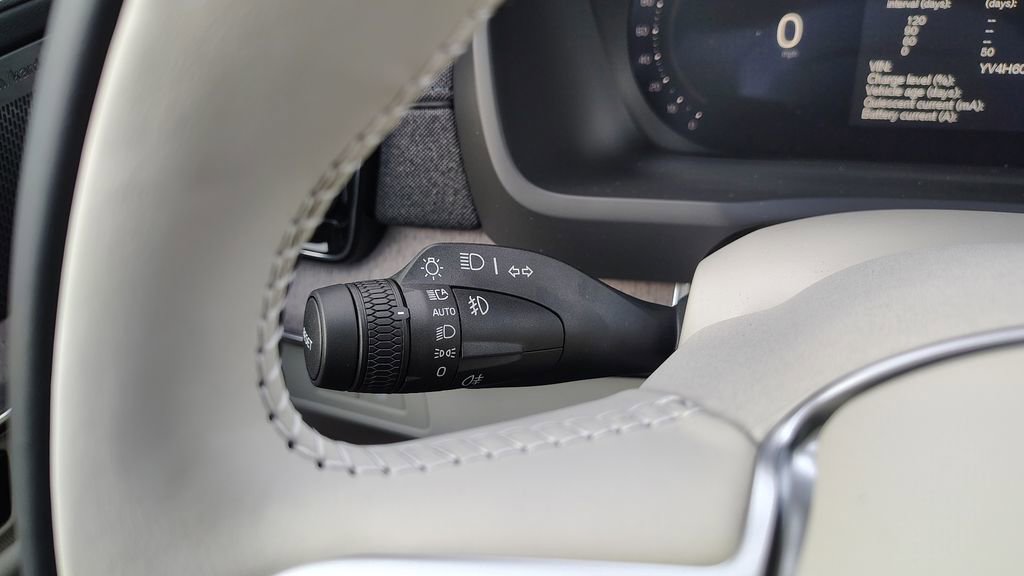 New 2026 Volvo XC90 T8 Ultra image 18