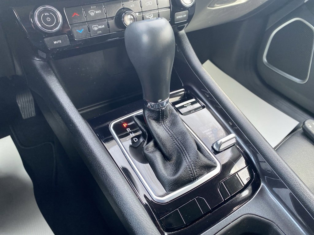 Used 2022 Jeep Compass Latitude image 30