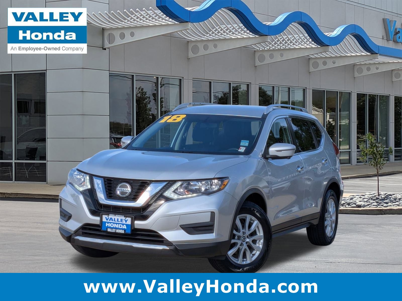 Used 2018 Nissan Rogue SV w/ Premium Package
