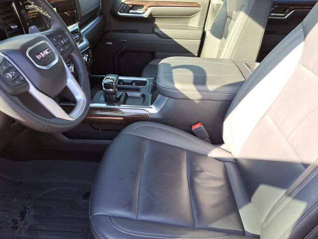 Used 2024 GMC Sierra 1500 Elevation w/ Elevation Premium Package image 14