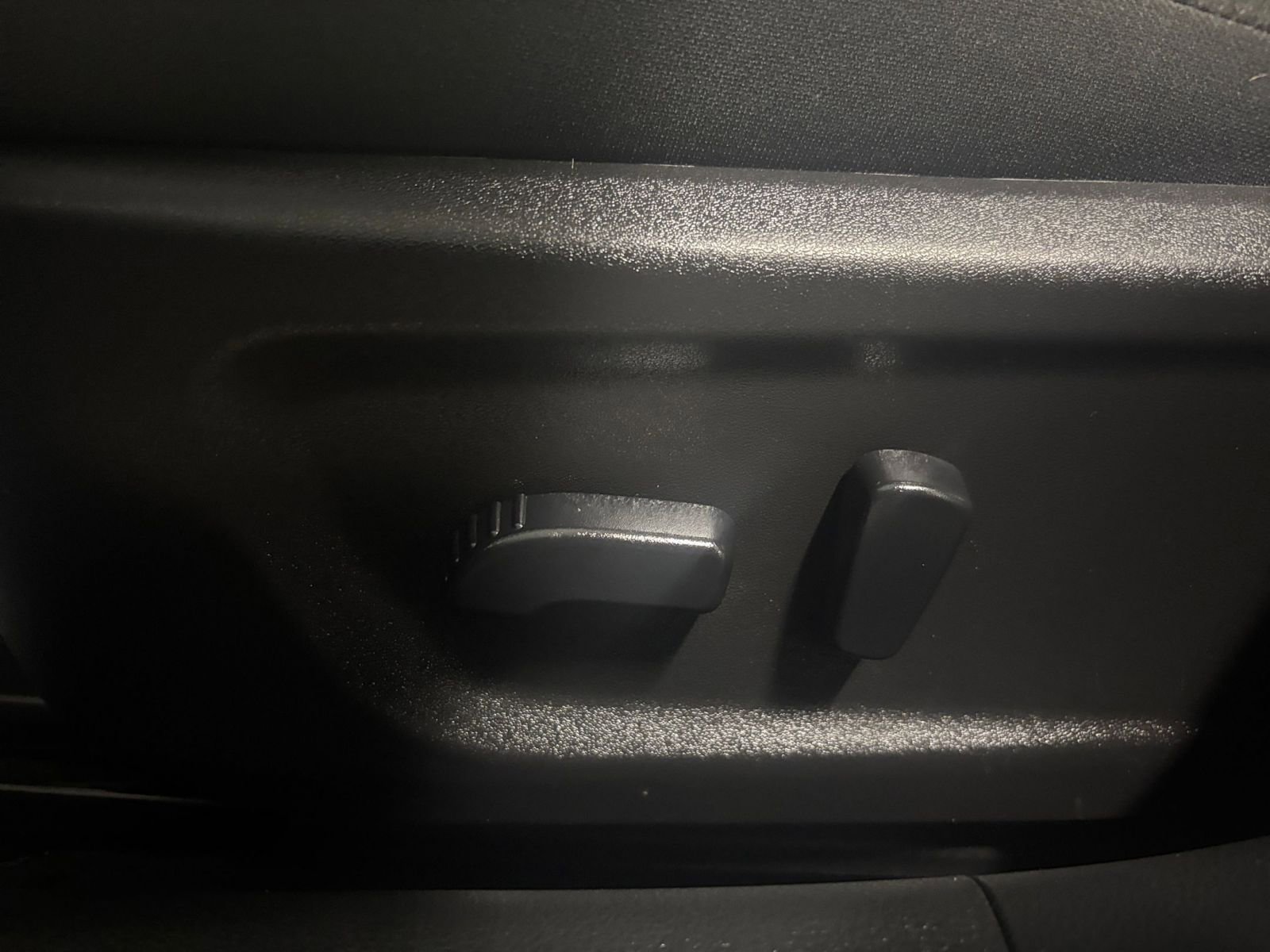 Used 2025 Nissan Altima 2.5 SV FWD image 22