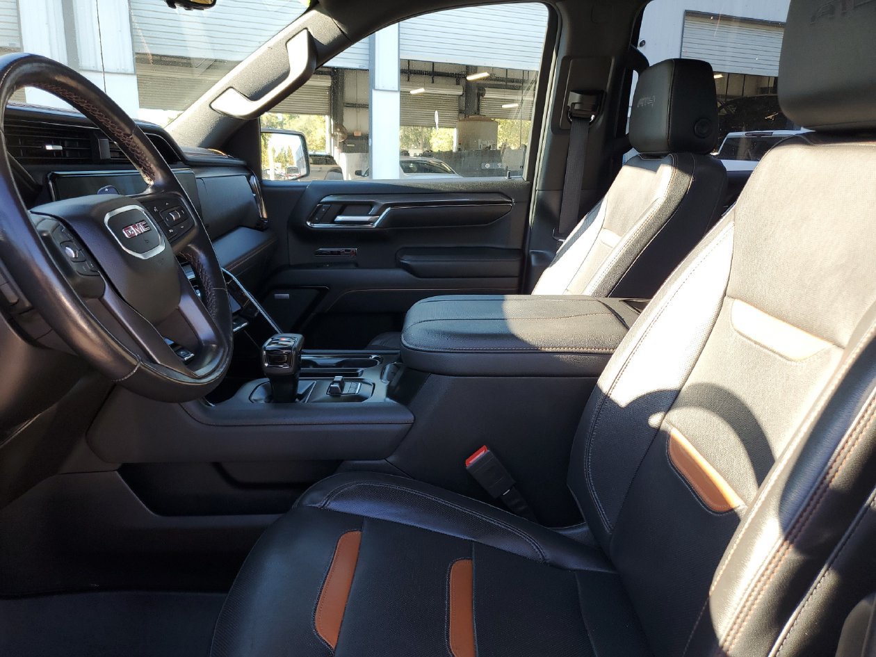 Used 2023 GMC Sierra 1500 AT4 w/ AT4 Premium Package AWD/4WD image 19