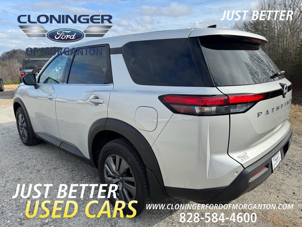 Used 2024 Nissan Pathfinder S image 5