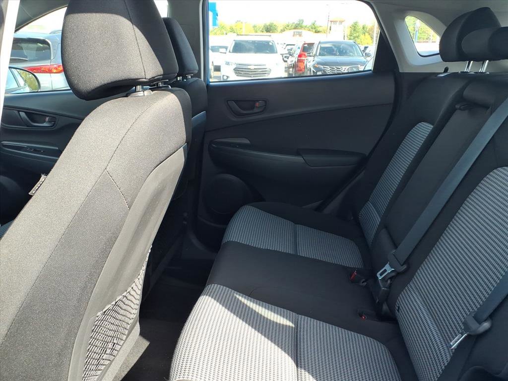 Used 2019 Hyundai Kona SE AWD/4WD image 17