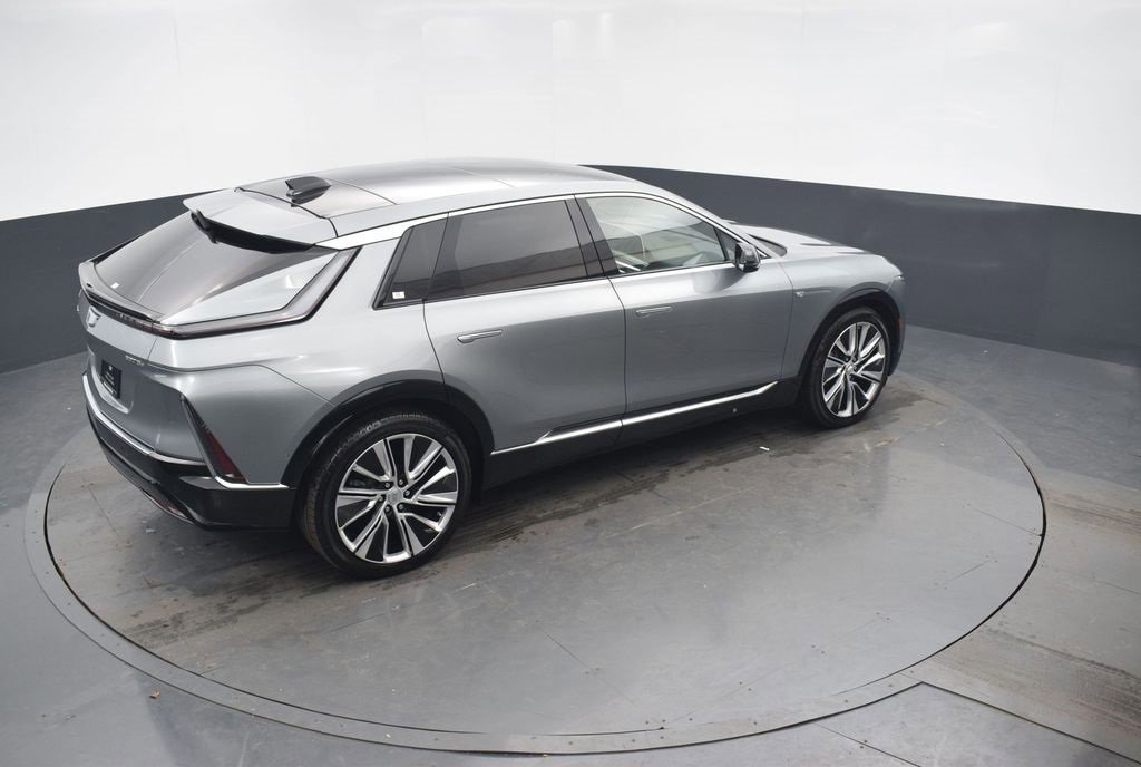 Certified 2024 Cadillac Lyriq Luxury w/ LPO, Floor Liner Package image 43