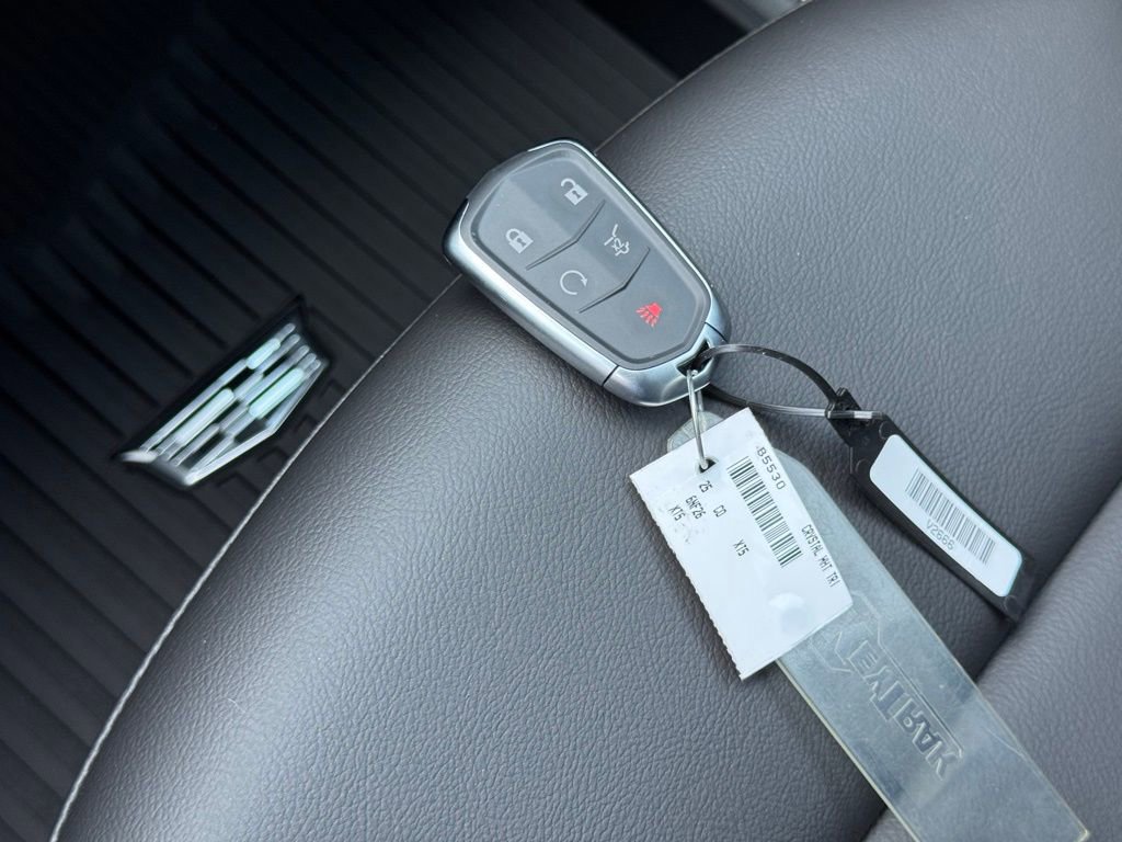 New 2025 Cadillac XT5 Luxury image 31