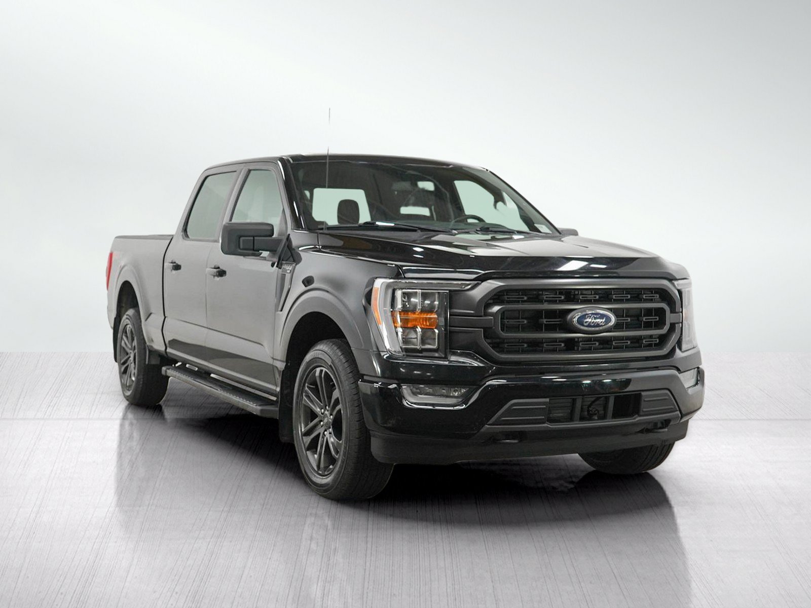 Used 2022 Ford F150 XLT w/ Equipment Group 302A High AWD/4WD image 7