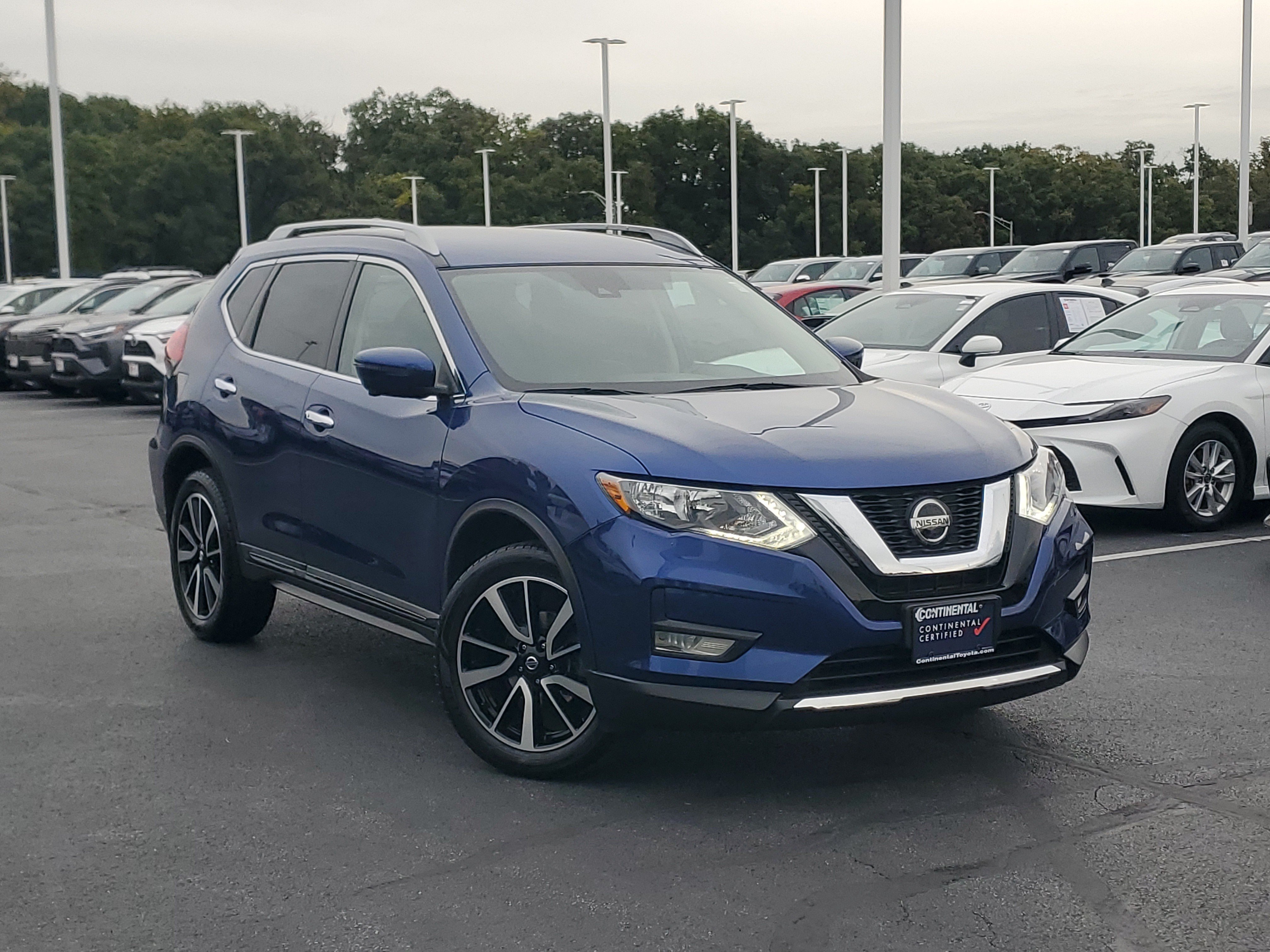 Used 2020 Nissan Rogue SL AWD/4WD image 2