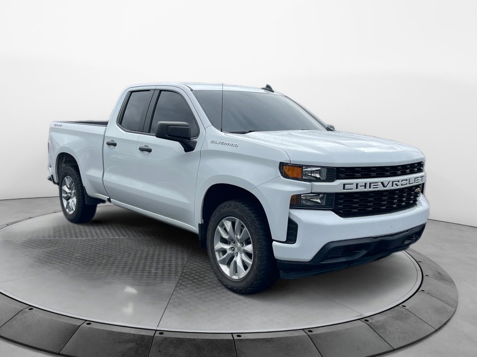 Used 2022 Chevrolet Silverado 1500 Custom