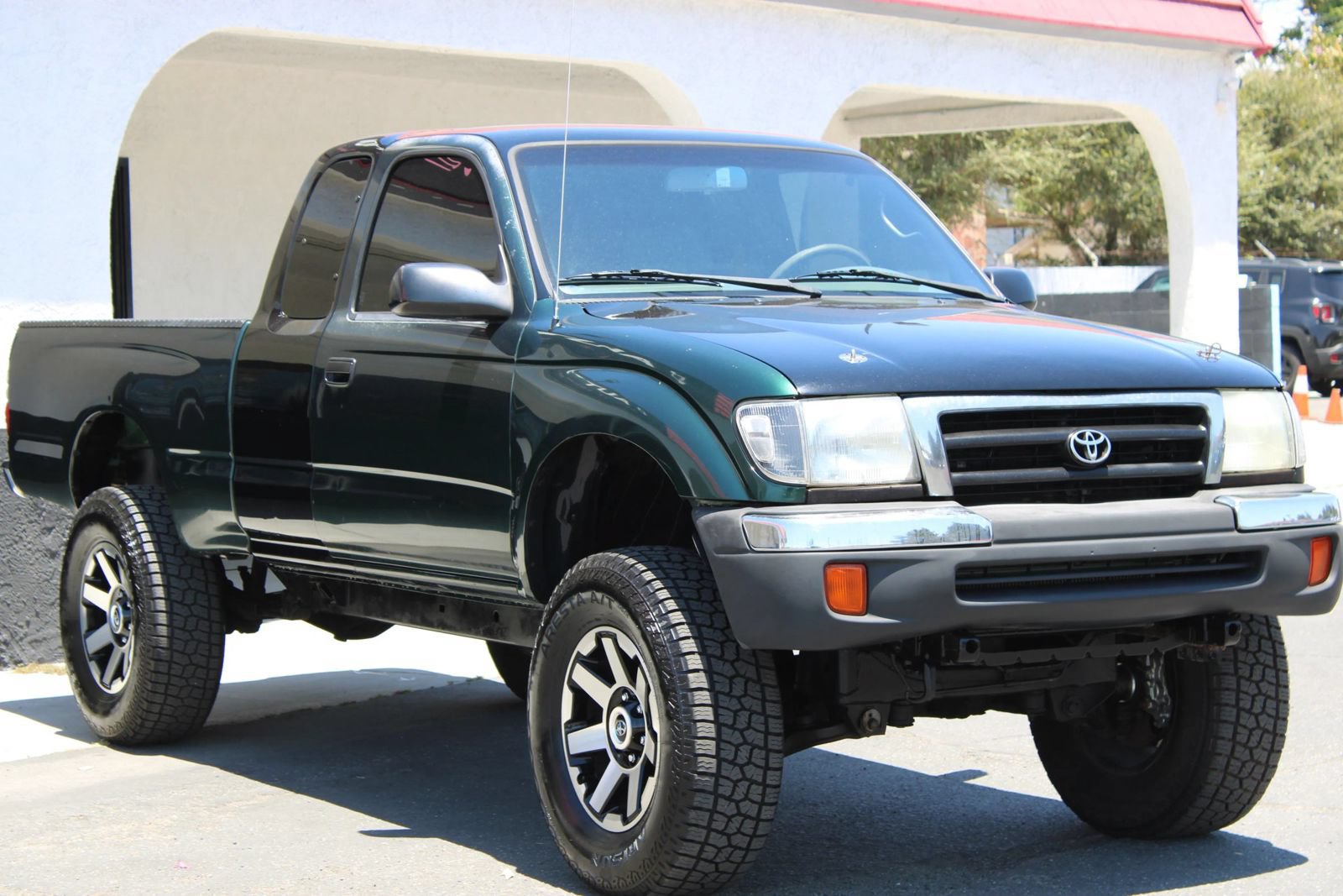 Used 2000 Toyota Tacoma 4x4 Xtracab V6 image 3