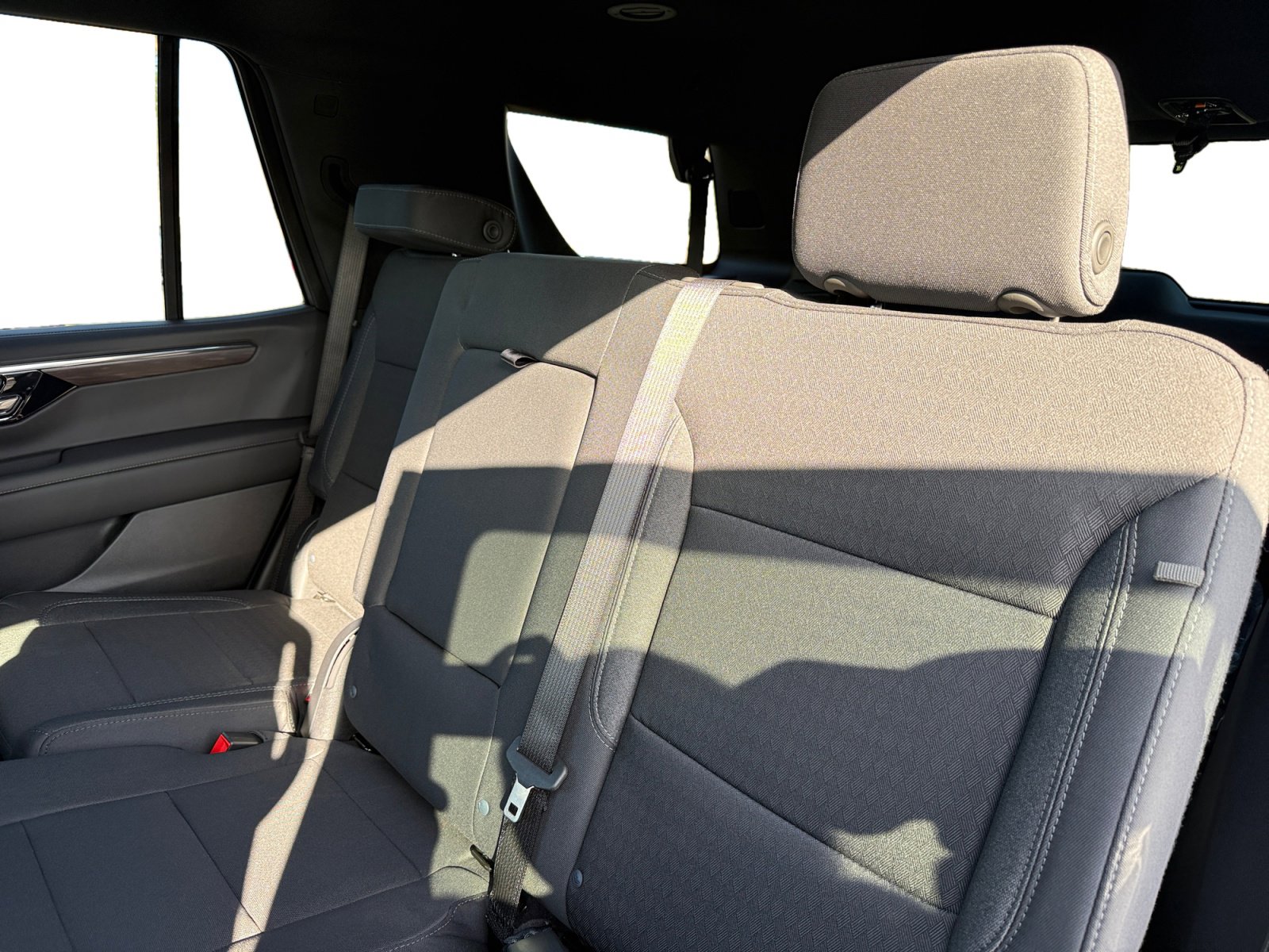 New 2026 Chevrolet Tahoe LS w/ LPO, Dark Essentials Package AWD/4WD image 16