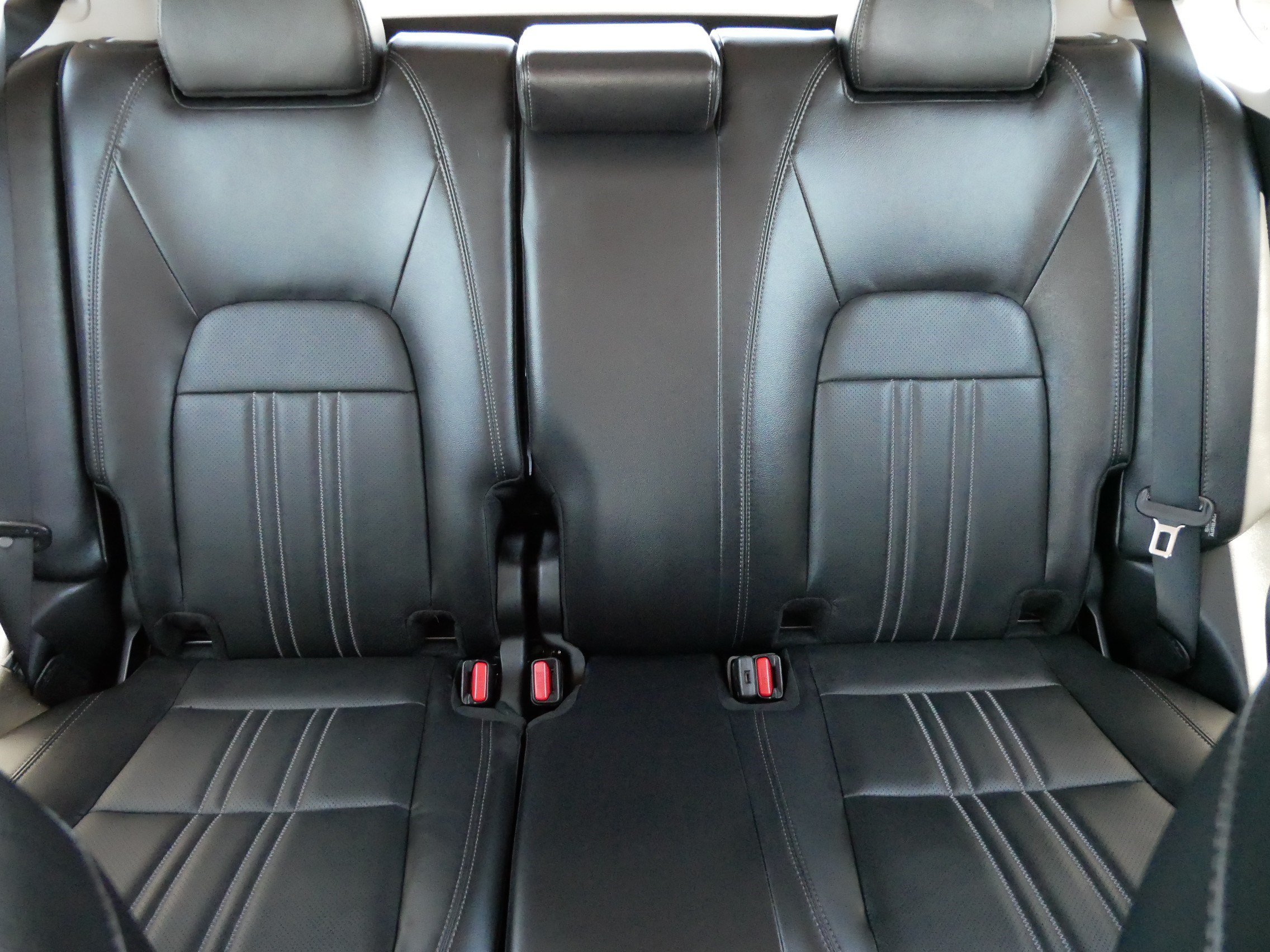 Used 2025 Honda HR-V EX-L image 13