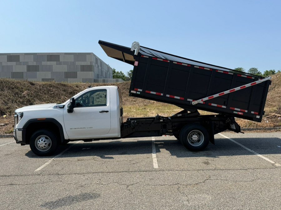 Used 2024 GMC Sierra 3500 Pro w/ Convenience Package AWD/4WD image 33