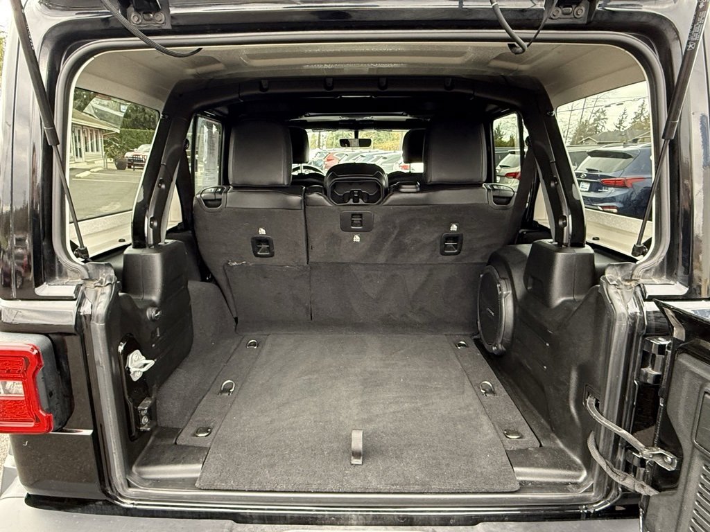 Used 2021 Jeep Wrangler Unlimited Rubicon image 11