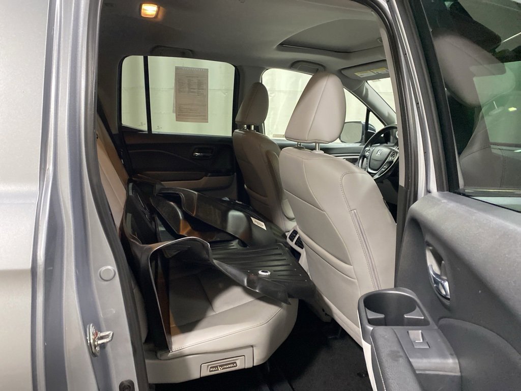 Used 2019 Honda Ridgeline RTL-T image 12