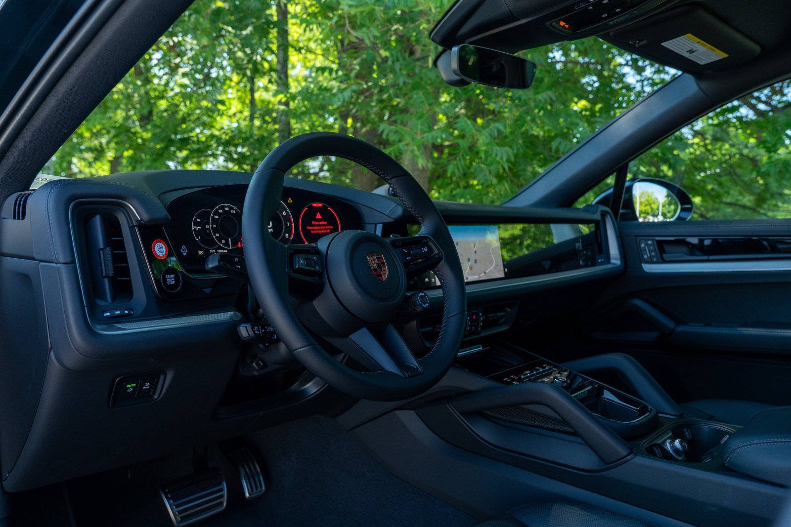 New 2026 Porsche Cayenne Coupe AWD/4WD image 4