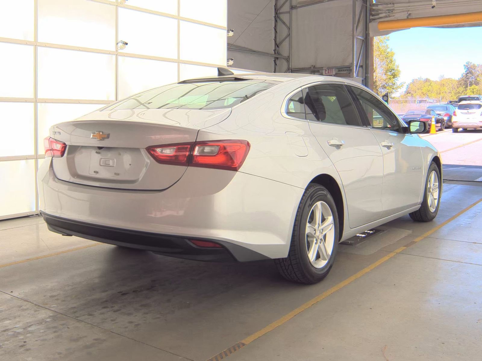 Used 2020 Chevrolet Malibu LS w/ LPO, Convenience Package 2 FWD image 6